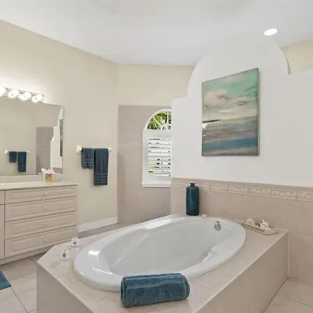 Cape Serenity- Luxury Waterfront Villa With Kayaks Cape Coral Extérieur photo