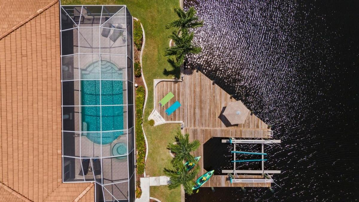 Cape Serenity- Luxury Waterfront With Kayaks * Cape Coral