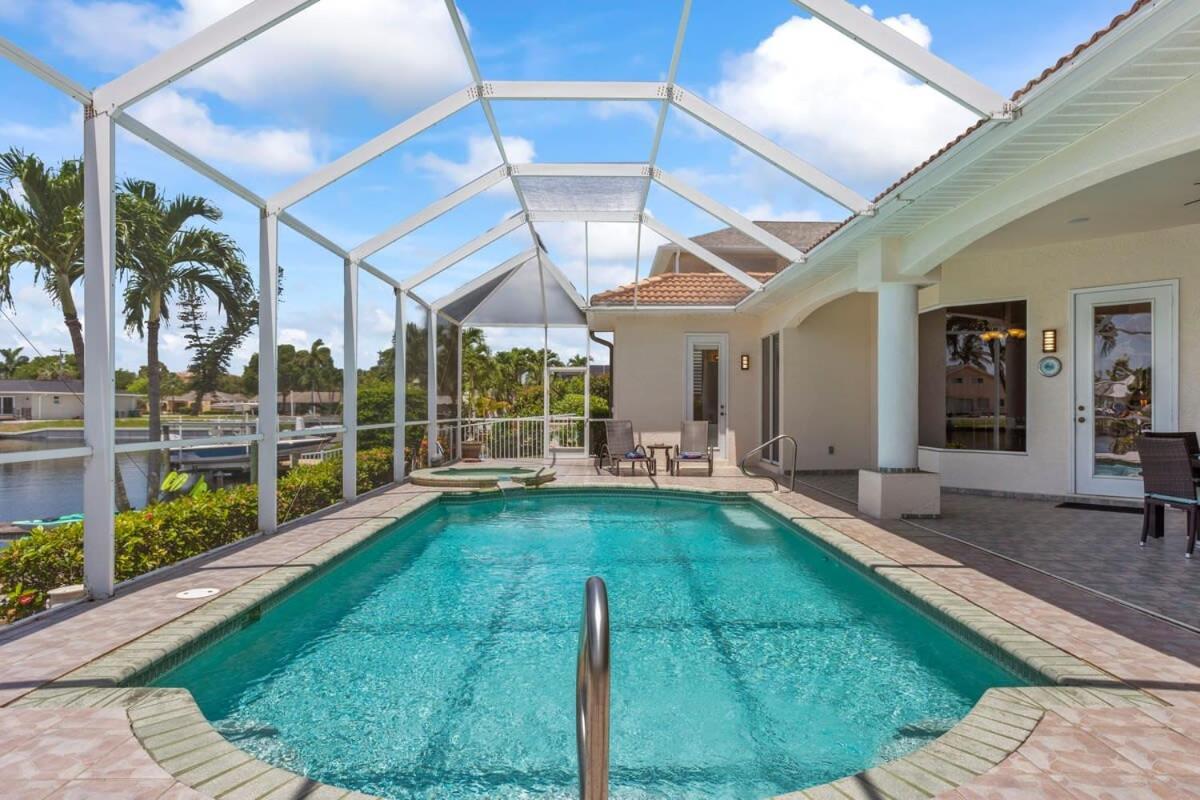 Cape Serenity- Luxury Waterfront With Kayaks